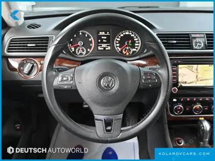 VOLKSWAGEN PASSAT 2.5