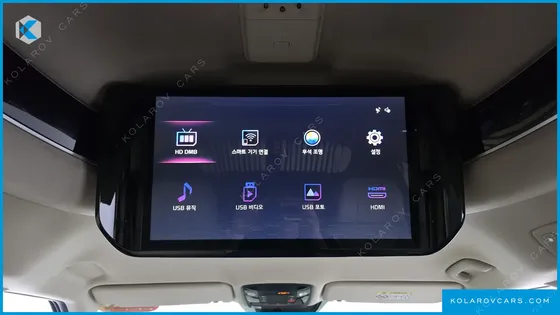 KIA CARNIVAL GASOLINE 7-SEATER HI-LIMOUSINE