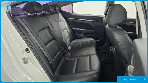 HYUNDAI ELANTRA (AVANTE) 1.6 GDI SMART