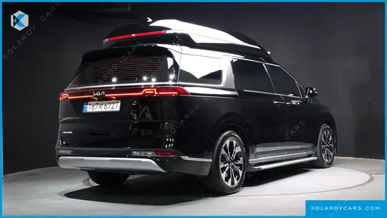 KIA CARNIVAL GASOLINE 4-SEATER HI-LIMOUSINE