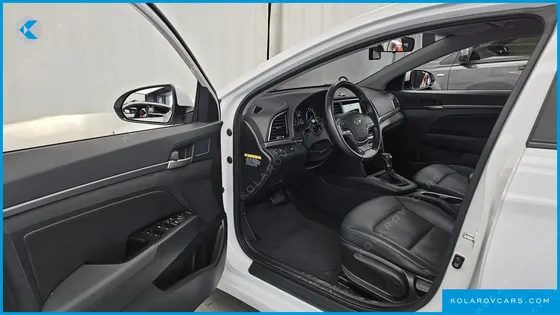 HYUNDAI ELANTRA (AVANTE) 1.6 GDI SMART