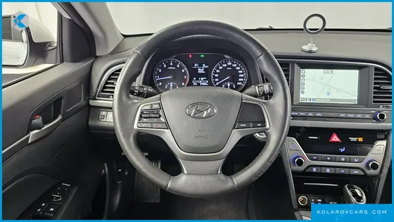 HYUNDAI ELANTRA (AVANTE) 1.6 GDI SMART