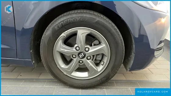 HYUNDAI ELANTRA (AVANTE) 1.6 GDI SMART
