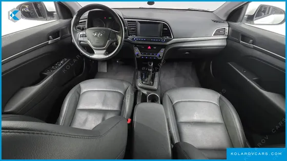 HYUNDAI ELANTRA (AVANTE) 1.6 GDI SMART