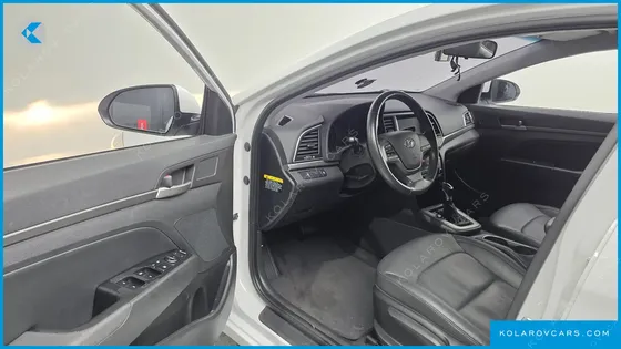 HYUNDAI ELANTRA (AVANTE) 1.6 GDI SMART