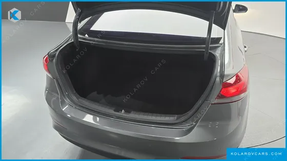 HYUNDAI ELANTRA (AVANTE) 1.6 GDI VALUE PLUS