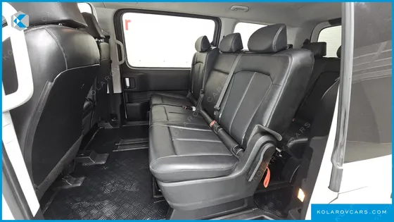 HYUNDAI STARIA TOURER 9-SEATER