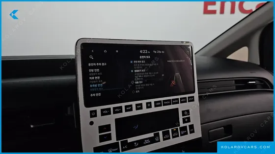 HYUNDAI STARIA TOURER 9-SEATER