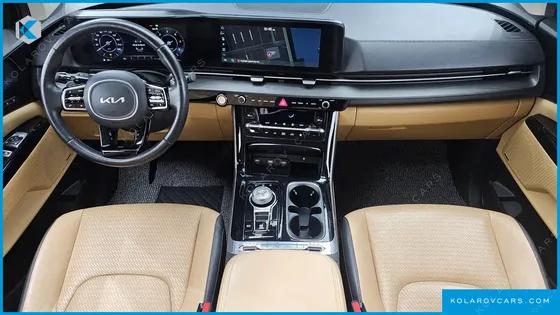 KIA CARNIVAL DIESEL 9-SEATER SIGNATURE