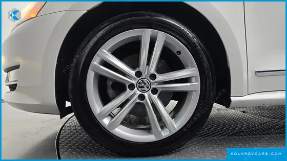 VOLKSWAGEN PASSAT 2.0 TDI