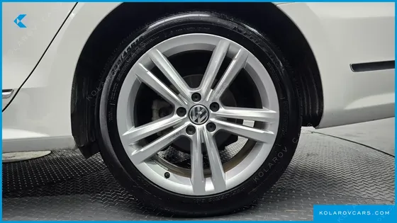 VOLKSWAGEN PASSAT 2.0 TDI