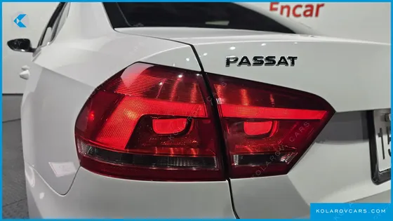 VOLKSWAGEN PASSAT 2.0 TDI
