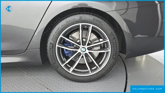 BMW 5 SERIES 520I M SPORT
