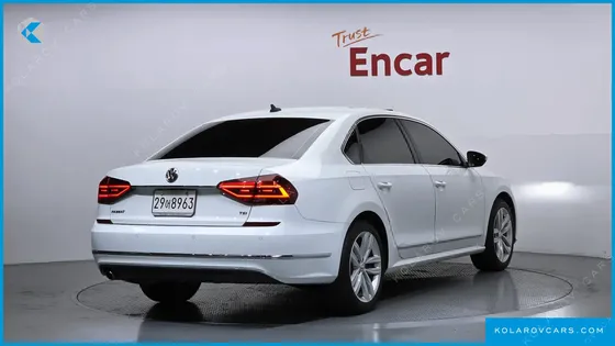 VOLKSWAGEN PASSAT 2.0 TSI