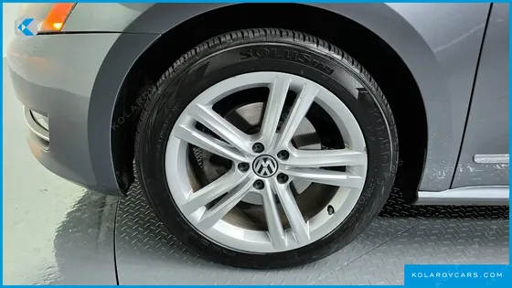 VOLKSWAGEN PASSAT 2.0 TDI