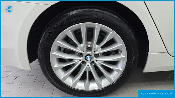 BMW 5 SERIES 530I XDRIVE LUXURY PLUS