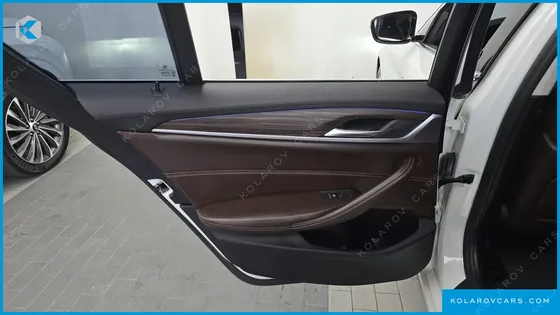 BMW 5 SERIES 530I XDRIVE LUXURY PLUS