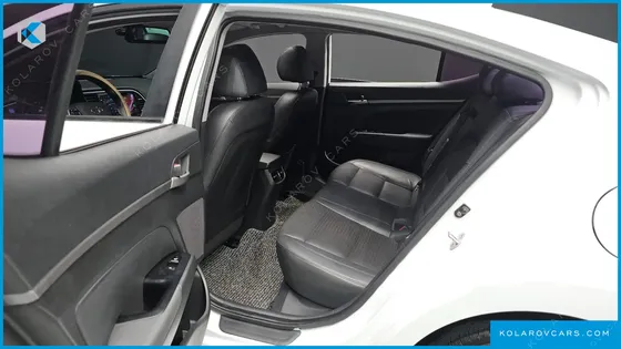 HYUNDAI ELANTRA (AVANTE) 1.6 GDI PREMIUM
