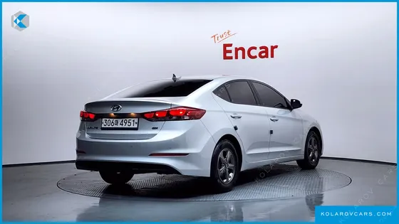 HYUNDAI ELANTRA (AVANTE) 1.6 GDI SMART
