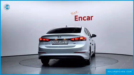 HYUNDAI ELANTRA (AVANTE) 1.6 GDI SMART