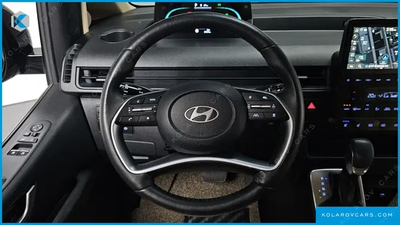 HYUNDAI STARIA HEV 1.6 TOURER 11-SEATER