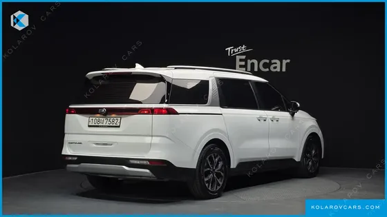 KIA CARNIVAL DIESEL 9-SEATER PRESTIGE