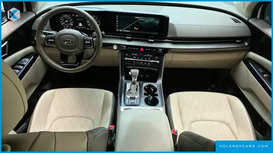 KIA CARNIVAL DIESEL 9-SEATER PRESTIGE