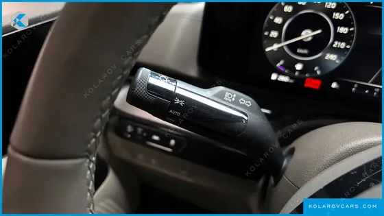 KIA CARNIVAL DIESEL 9-SEATER PRESTIGE