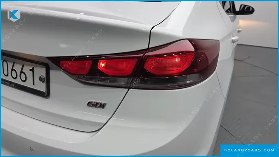 HYUNDAI ELANTRA (AVANTE) 1.6 GDI SMART