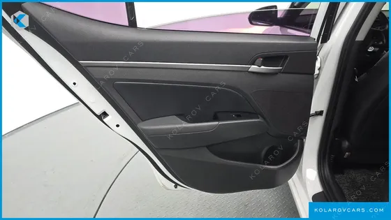 HYUNDAI ELANTRA (AVANTE) 1.6 GDI SMART