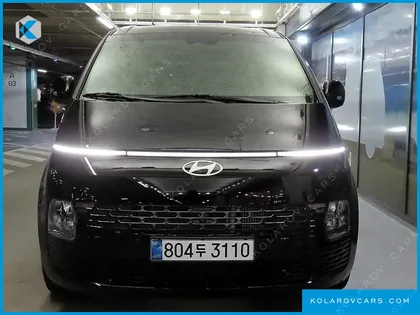 HYUNDAI STARIA CARGO 5-SEATER