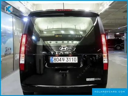 HYUNDAI STARIA CARGO 5-SEATER