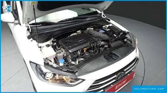 HYUNDAI ELANTRA (AVANTE) 1.6 E-VGT SMART