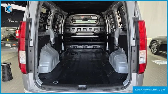 HYUNDAI STARIA CARGO 3-SEATER