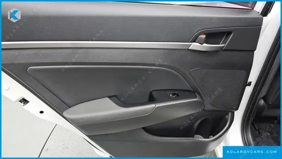 HYUNDAI ELANTRA (AVANTE) 1.6 GDI SMART