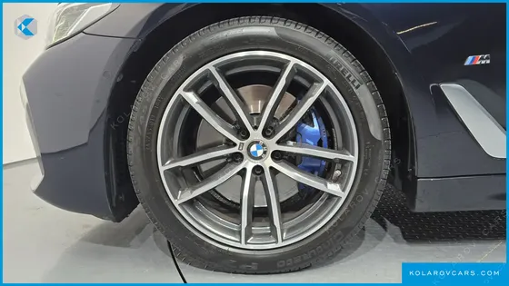 BMW 5 SERIES 520I M SPORT