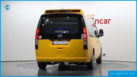 HYUNDAI STARIA L3.5  KINDER SAFETY CAR