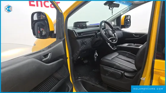 HYUNDAI STARIA L3.5  KINDER SAFETY CAR