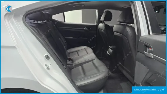 HYUNDAI ELANTRA (AVANTE) 1.6 GDI SMART