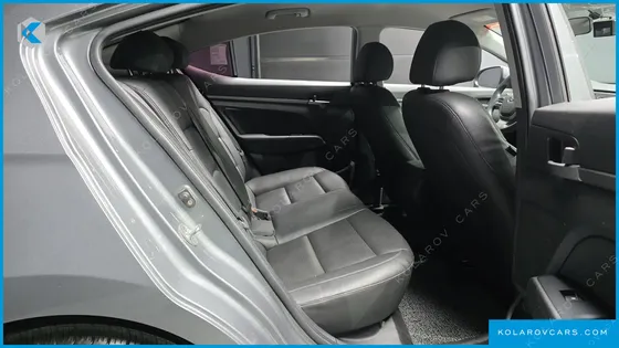 HYUNDAI ELANTRA (AVANTE) 1.6 GDI VALUE PLUS