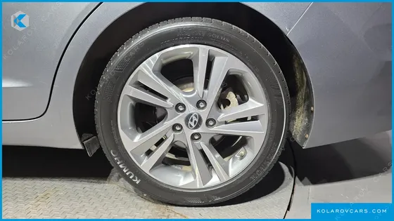 HYUNDAI ELANTRA (AVANTE) 1.6 GDI VALUE PLUS