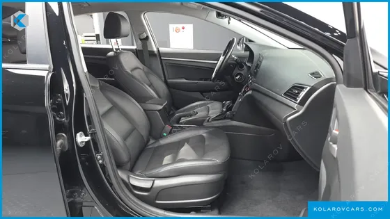 HYUNDAI ELANTRA (AVANTE) 1.6 GDI SMART