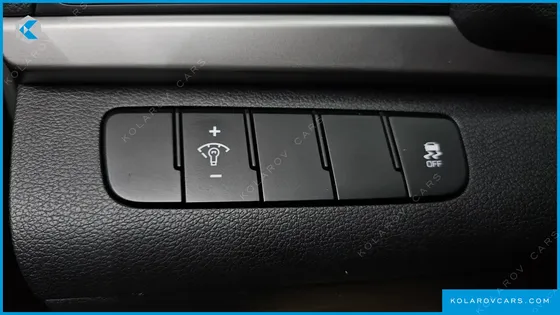 HYUNDAI ELANTRA (AVANTE) 1.6 GDI SMART