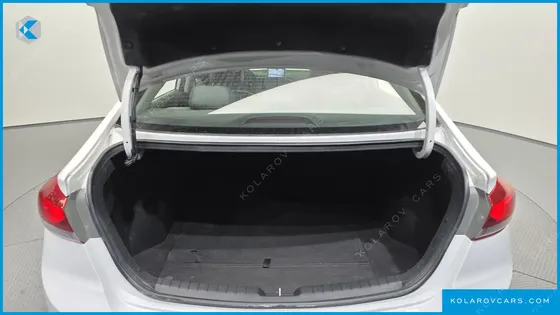 HYUNDAI ELANTRA (AVANTE) 1.6 GDI STYLE