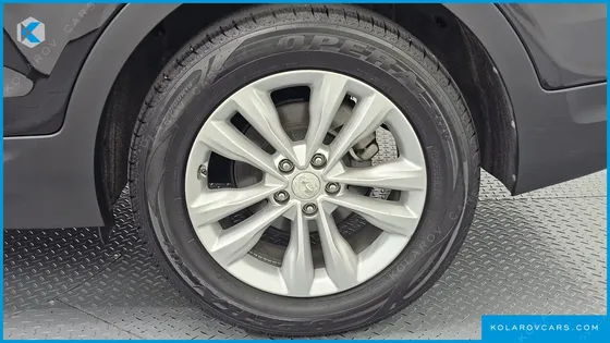 HYUNDAI SANTA FE DIESEL 2.0 2WD