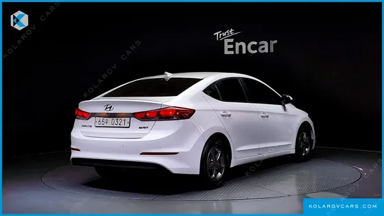 HYUNDAI ELANTRA (AVANTE) 1.6 E-VGT SMART