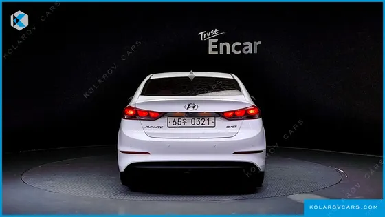 HYUNDAI ELANTRA (AVANTE) 1.6 E-VGT SMART