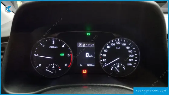 HYUNDAI ELANTRA (AVANTE) 1.6 E-VGT SMART