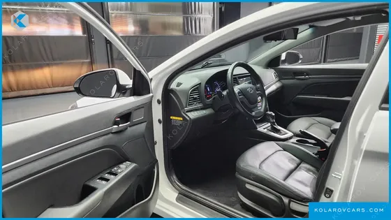 HYUNDAI ELANTRA (AVANTE) 1.6 E-VGT SMART