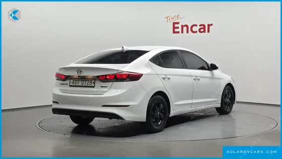 HYUNDAI ELANTRA (AVANTE) 1.6 E-VGT SMART